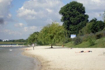 markkleeberger see leipzig sandstrand