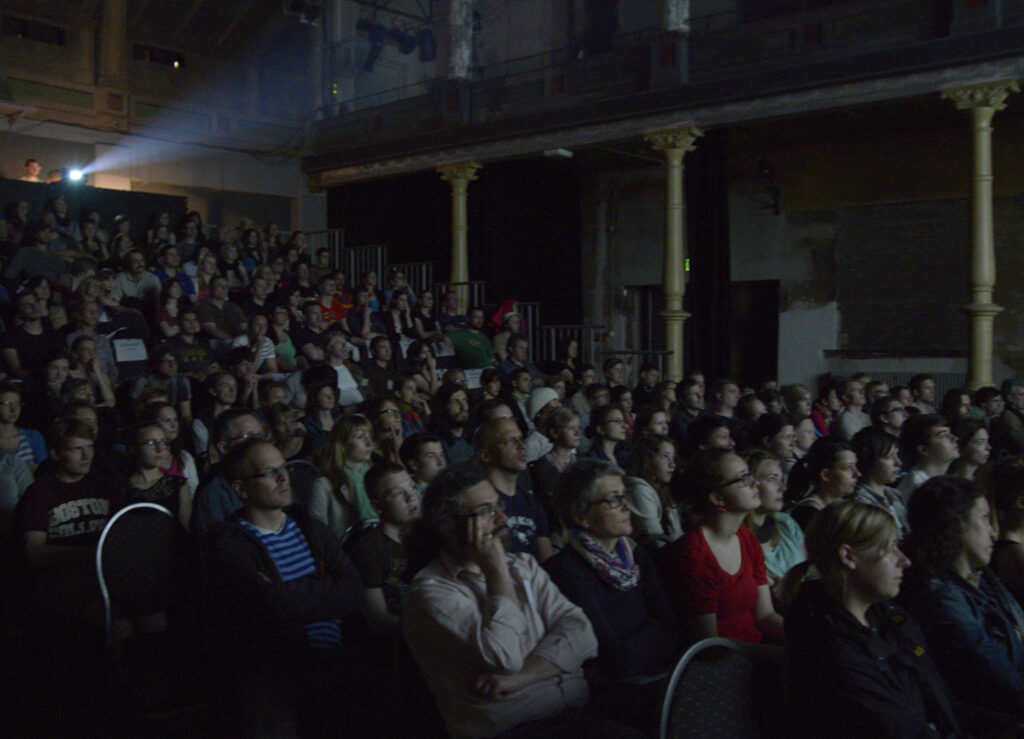 KURZSUECHTIG in der Schaubühne Lindenfels