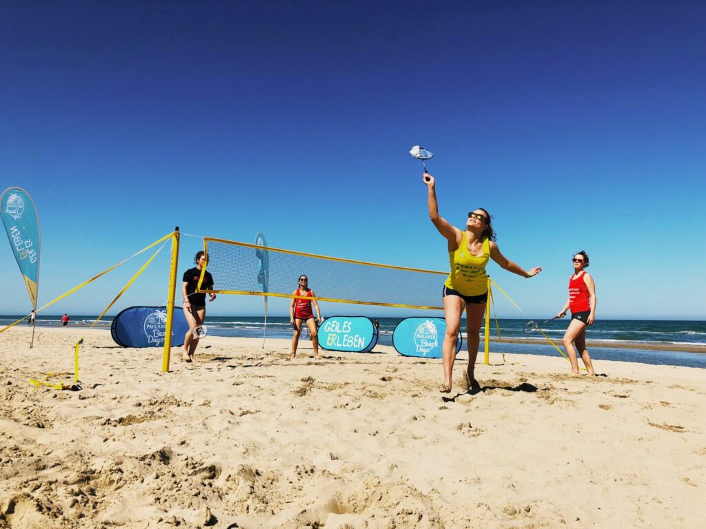 beachMinton