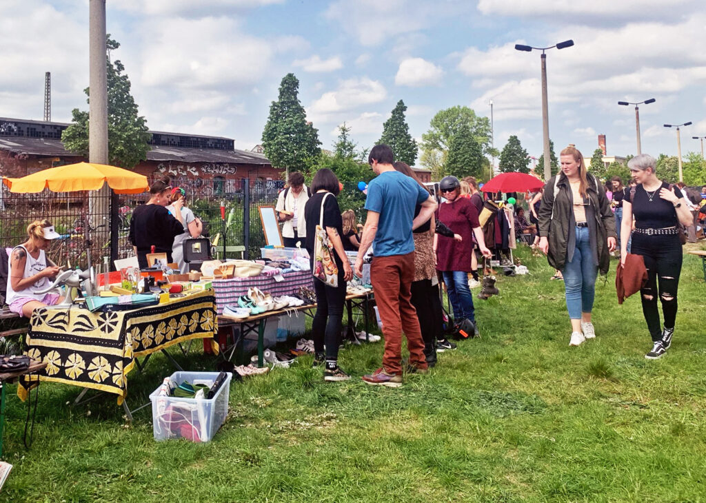 Heiter bis Wolkig Flohmarkt Leipzig