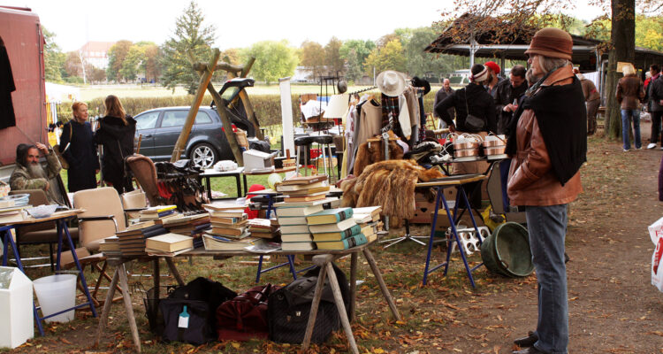 flohmarkt leipzig rennbahn scheibenholz