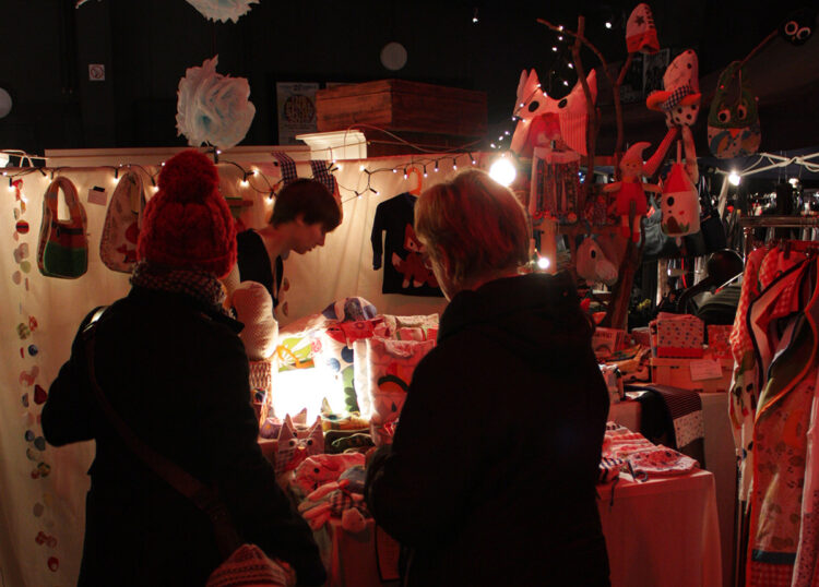 WERK 2 Weihnachtsmarkt Weihnachten am Kreuz 2024