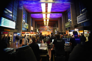 Leipziger Hautbahhof Station to Station Konzerte