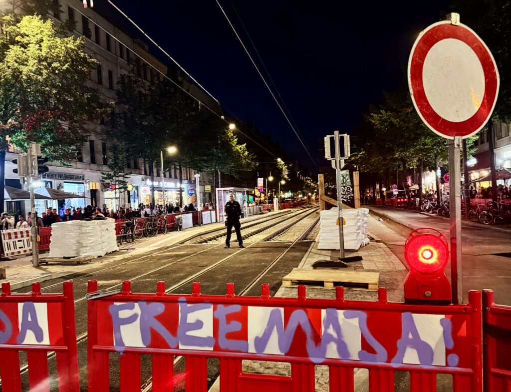 Karli Beben Polizeiabsperrung