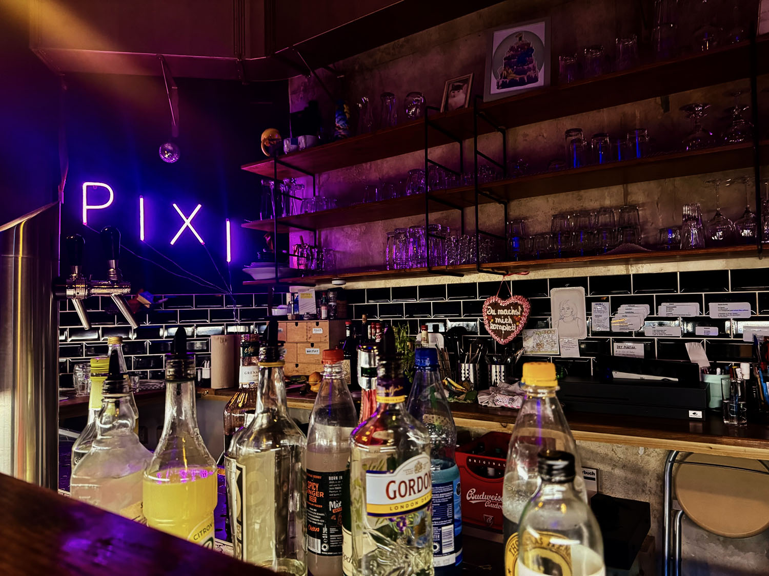 Pixi Leipzig Queere Bar