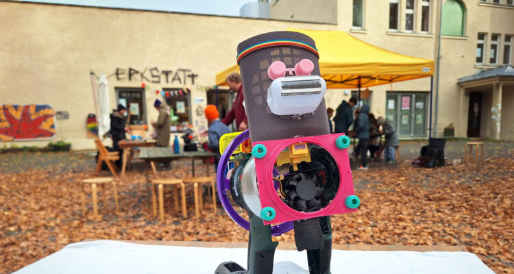 Dekonstruktionscafe_Roboter Leipzig