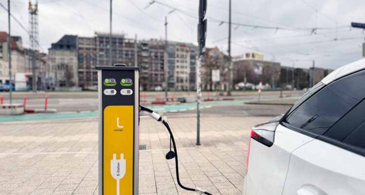 Elektroladesäule Leipzig