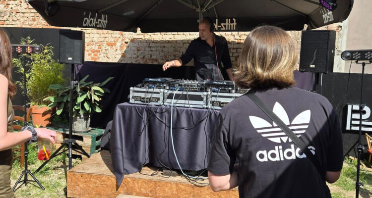 Open Air Day Rave in Leutsch