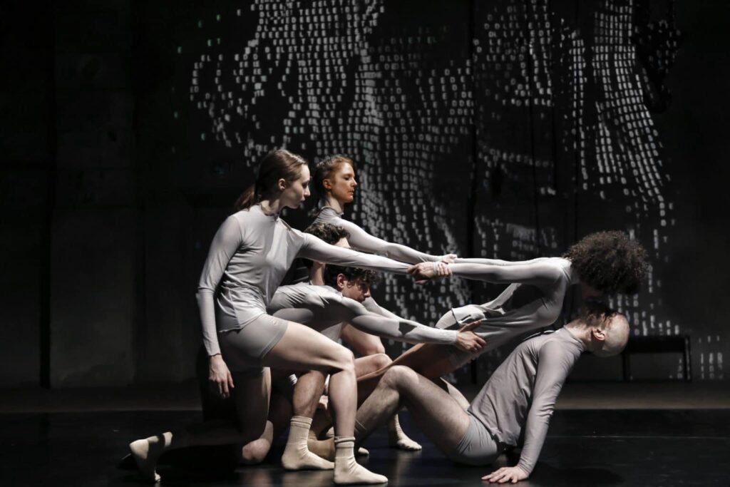 VOLTAGE Ballett im Kunstkraftwerk