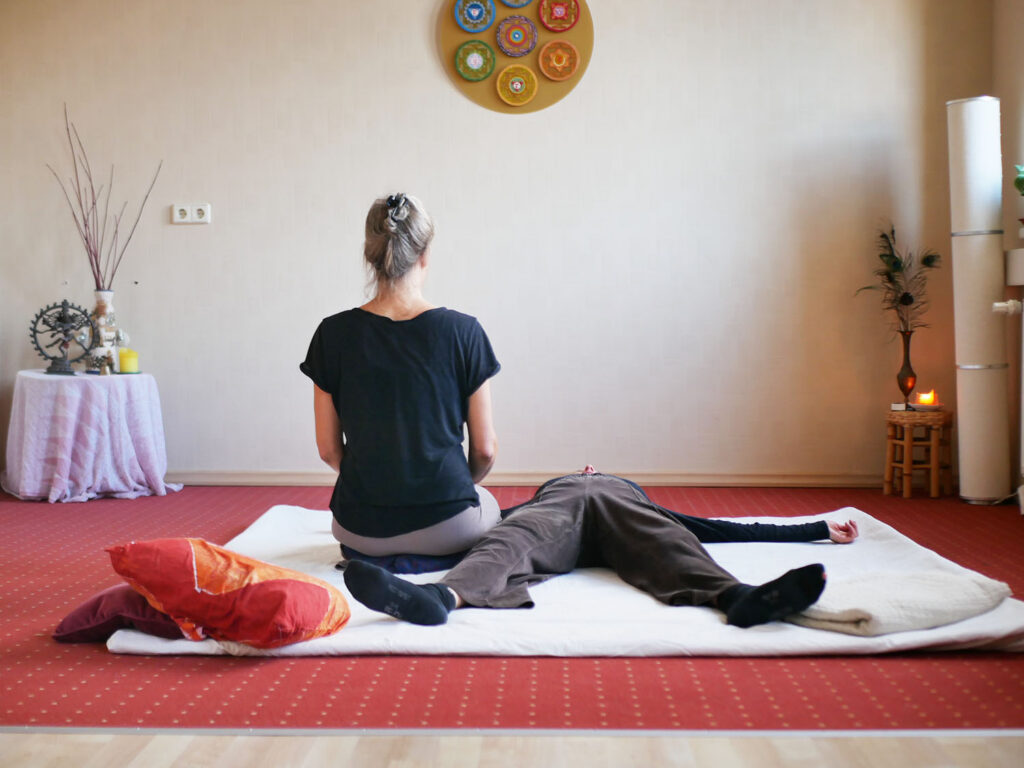 Heike Anton Shiatsu Massage Behandlung
